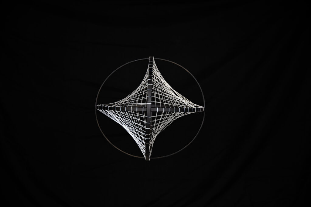 STRINGS_Lea_Dekara_Final_Web_11